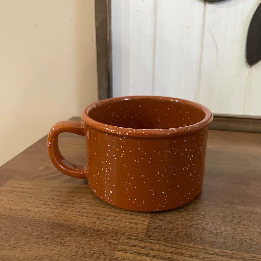 Starbucks 2006 Orange Speckled Short Mug 8oz